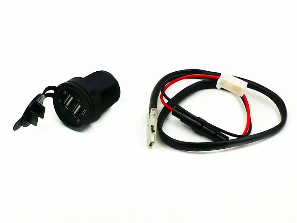 Зарядное устройство с двумя USB портами для мотоциклов скутеров лодок телефонов