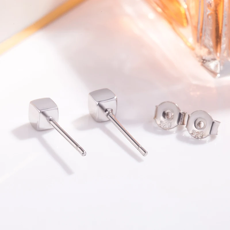 Мода стерлингового серебра 925 пробы панк простые квадратные серьги для женщин ухо однотонные серьги-гвоздики серебряные ювелирные изделия геометрии