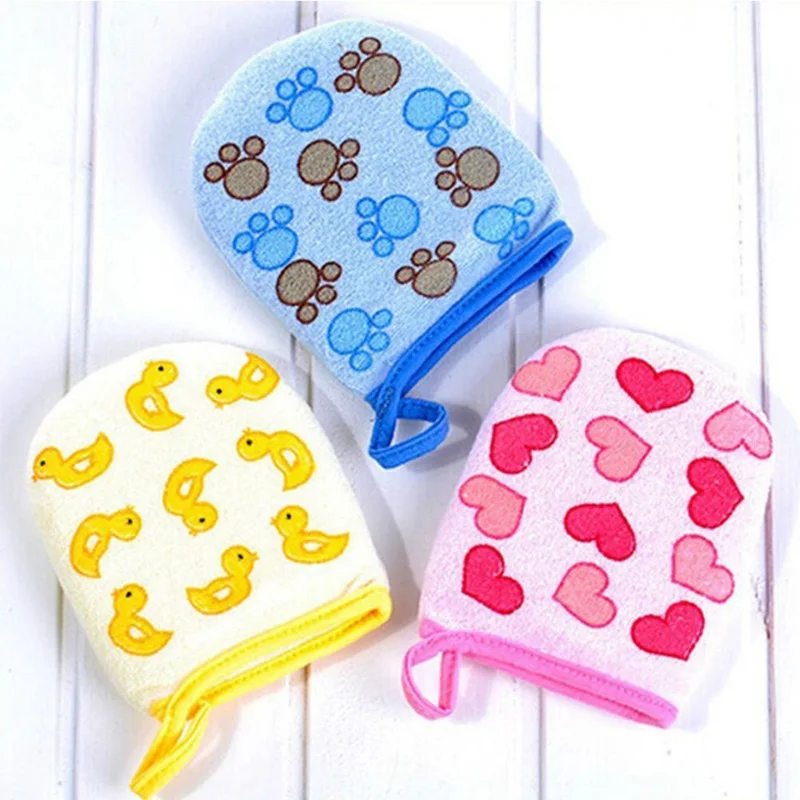 

1PC Baby Kid Infant Cartoon Soft Bathing Bathroom Mitt Glove Foam Rub Shower Sponge Exfoliating Wash Cloth Towel 3 Colors