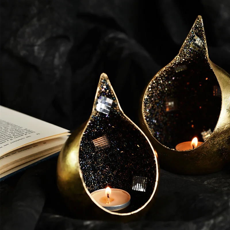 

Golden Dripping Candlestick Handmade Vintage Luxury Banquet Bar Jewelry Ornaments