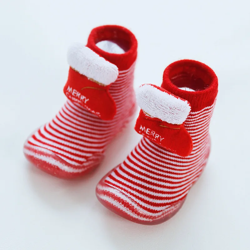 Новогодняя обувь для маленьких девочек; Рождественская обувь для новорожденных с изображением лося; нескользящая обувь для первых походов; детские носки