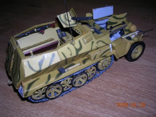 

1:25 DIY Paper Model German Half Truck Armoured Carrier Sdkfz 250.1 WW II Boy Gift Papercraft 3D Puzzle