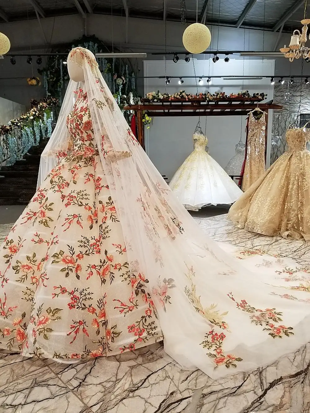 new evening gowns 2018