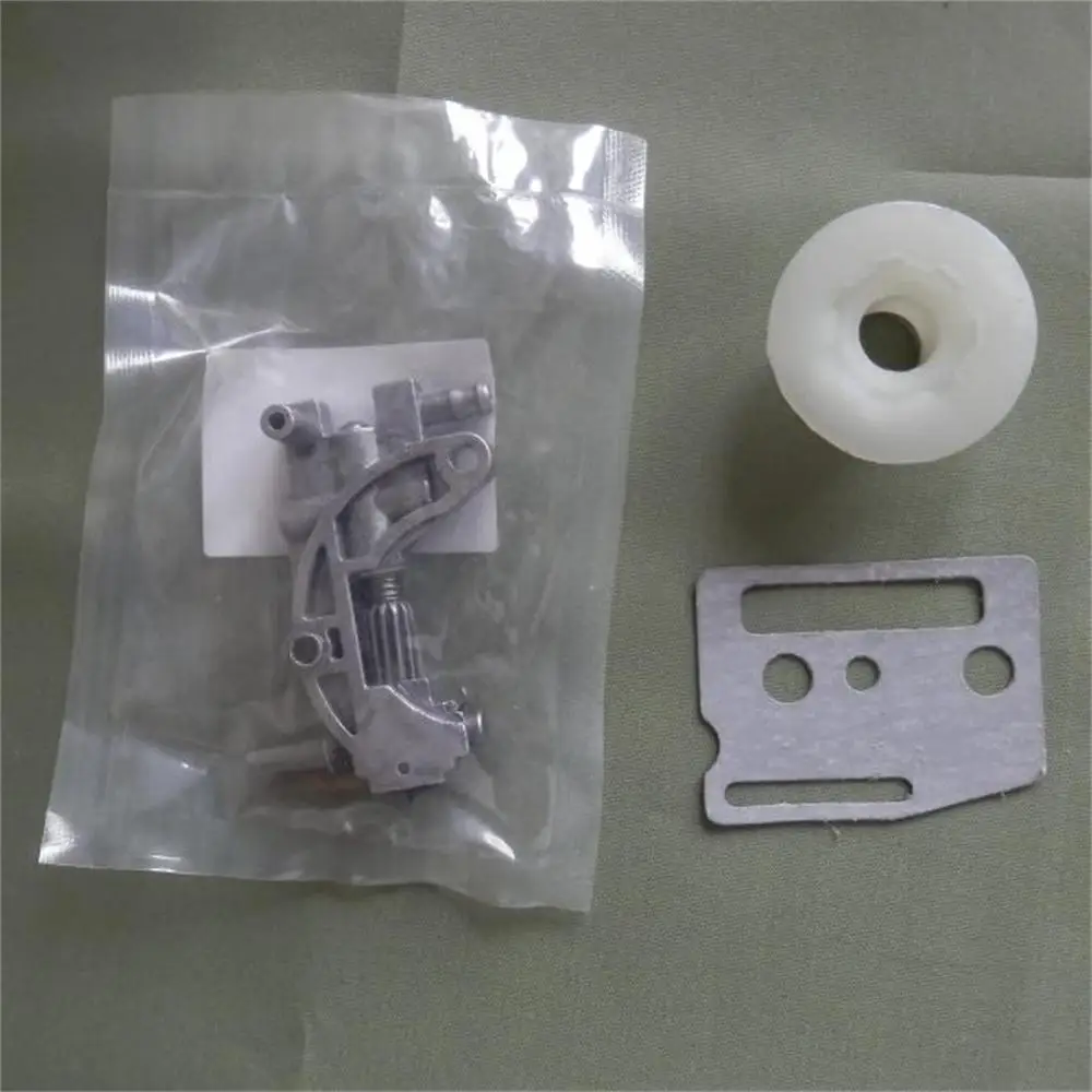 OIL PUMP WITH  WORM GASKET ZENOAH G4500 5200 5800 5900 1