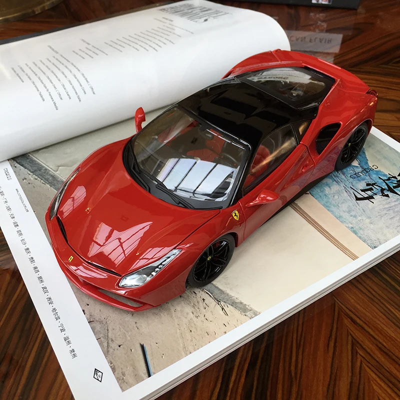 Литой металл Fine Edition 1/18 Supercar 488GTB Настольный дисплей коллекция моделей игрушек для детей