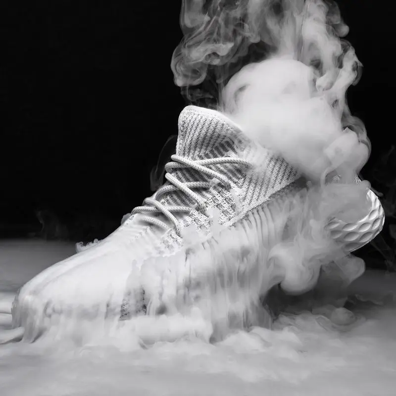 

2019 New Men Fly Weaving Sneakers Ultralight Breathable Running Shoes Lace-up Erkek Spor Ayakkabi Soft Footwear Plus 48 Size