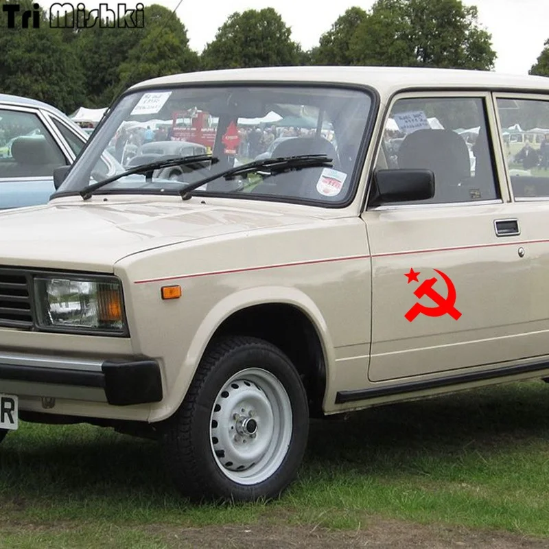 Lada_2107_aka_Lada_Riva_October_1995_1452cc__