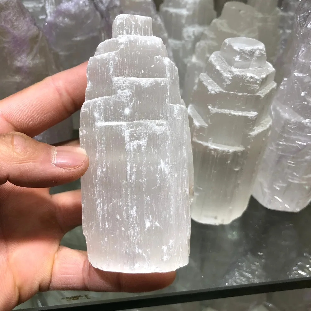 

1pcs Selenite white gypsum crystal point of tower tower of skyscraper
