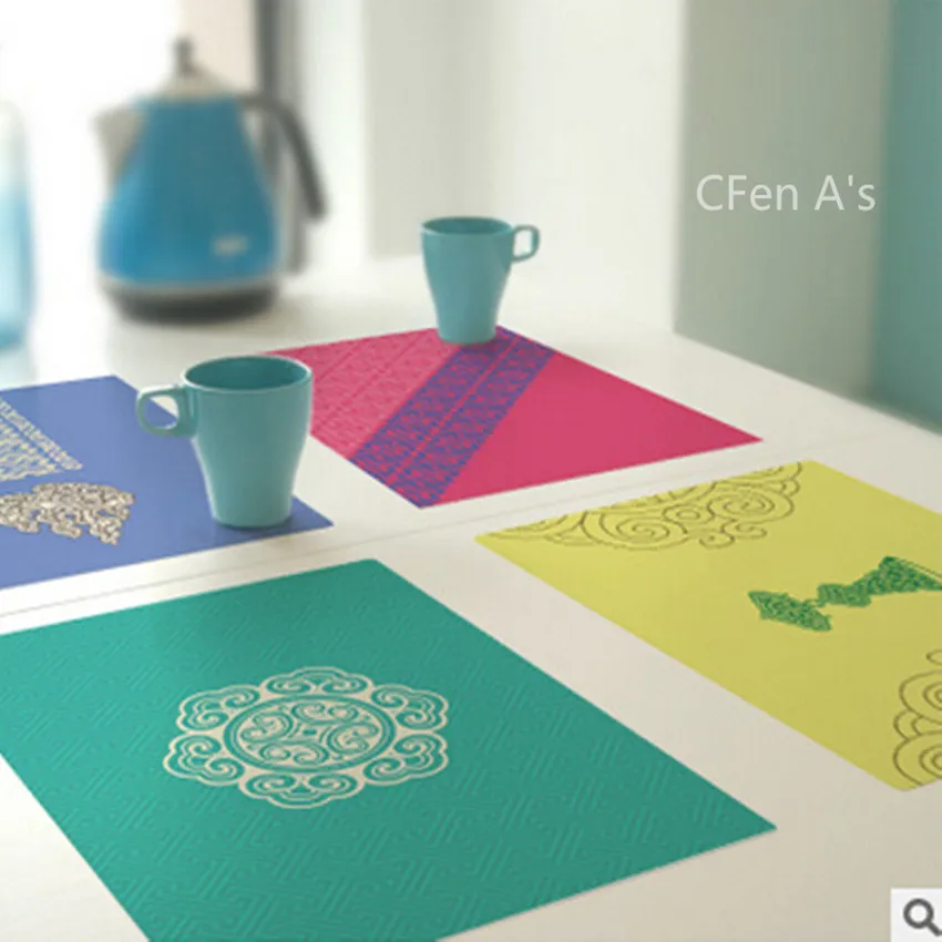 

CFen A's Printed PVC Dining Table Place Mats Waterproof Kitchen Table Mat Craft for Cup Bowl Plate 2pcs