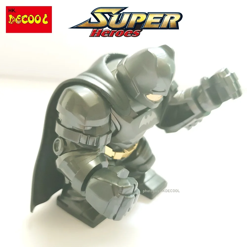 Decool 0295 Superheroes 8 см + большой мужской размер вооруженный Бэтмен строительные блоки
