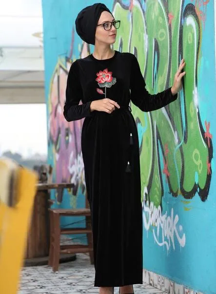 Black (3)