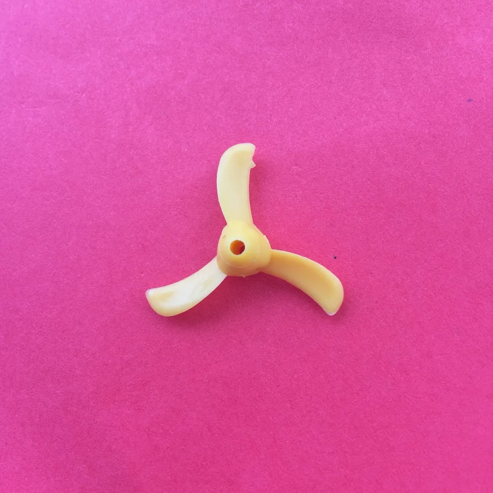 1pc J400Y Yellow ABS Plastic Positive Model Marine Propeller 2mm Motor Shaft Fit 30mm Diameter DIY Model Ship Using 1 pc air compressor fan blade replacement d type 10 impeller direct on line motor 14mm shaft 135mm outer diameter fast ship