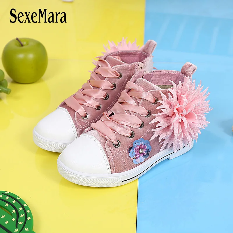 

Great Suede Kids Boots Girls Fashion Cross-tied Bootlace Side Zipper Girls Shoes Larger Flower Winter Boots for Children B10111