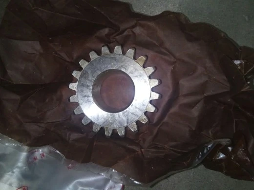 YTO DFH 1304 tractor parts the planet gear 20teeth for front drive axle part number 1