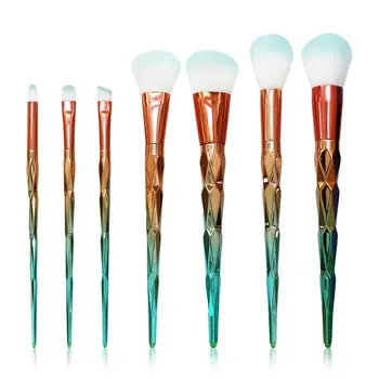 

7Pcs Electroplated Diamond Pattern Makeup Brush Set Foundation Eyeliner Blush Makeup Concealer Brush Facial Makeup Brush Tool