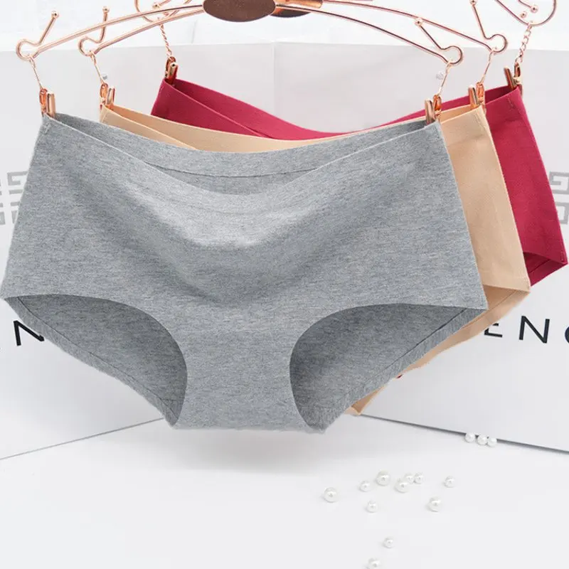 

Solid Color One Piece Women's Panties Non-trace Seamless Underwear Sexy Briefs Natural Cotton Plus Size Briefs M-XL S3
