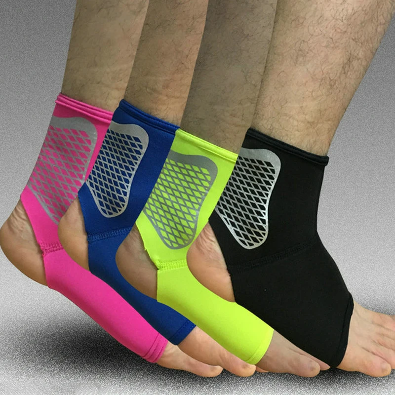 

1 Pcs Compression Elastic Ankle Support Running Jogging Reflective Ankle Brace Foot Protector Football Basketball Cycling Socks
