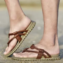 Меховые шлепанцы для мужчин; классические модные уличные тапочки; Повседневная летняя обувь на плоской подошве