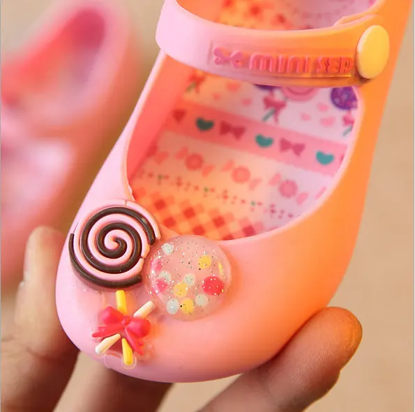 Новинка 2019 детские пляжные сандалии Mini Sed милые с ремешком и пряжкой в виде мыши