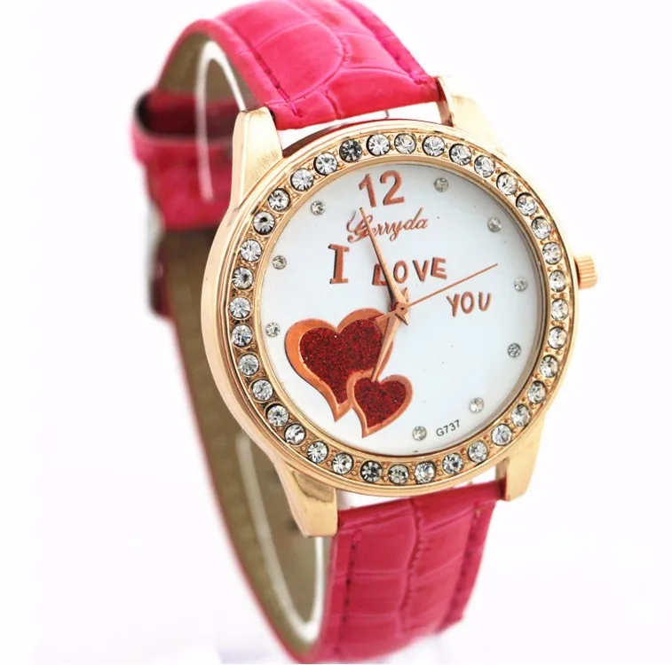 Новая распродажа с узором любящего сердца кварцевые часы дамы серебристый корпус Повседневная часы Для женщин платье наручные часы Кристалл часов Relogio feminino