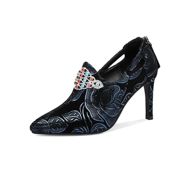 

ins hot Genuine Leather shoes Women Single shoes ladies pumps Embossed flowers Hollow handmade Crystal diamond bow bright color