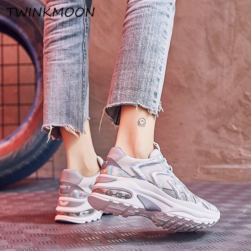 women sneakers10