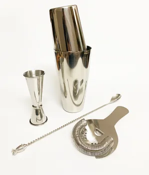 

Boston Cocktail Shaker Bar Set: 18oz & 28oz Boston Shaker Tin, Cocktail Strainer, Double Jigger, Pineapple Mixing Spoon