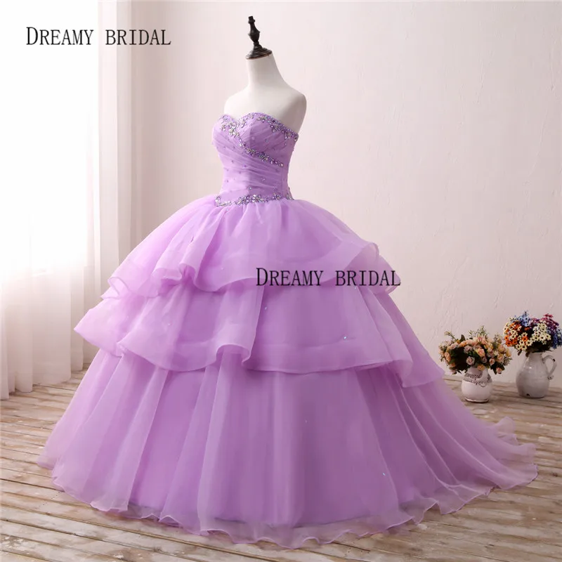 Dreamy Bridal Coral Quinceanera Dress Ball Gown Sweetheart Vestidos de 15 Anos Crystals Beaded Debutante Longo Tiered Organza