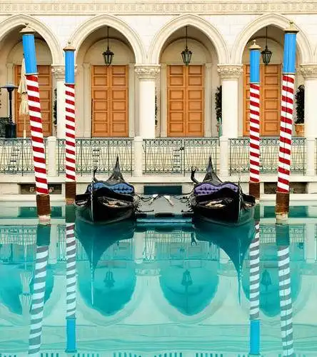 8x12FT Venice City Venezia River Boats Jetty Arch Door