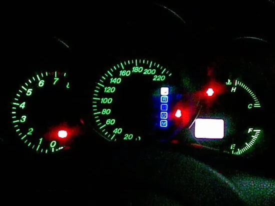 Лампа светодиодная автомобильная 5 мм 24 светодиодный W1.2W W2.3W W2X2.6d|t5 green led|light for carcar