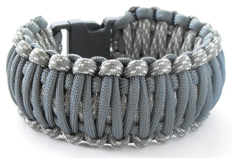 double-King-Cobra-Paracord-Survival-Bracelet-550-lb-tested-cord-Wrist-Sizes-Reversable-Climbing-Camping-survival