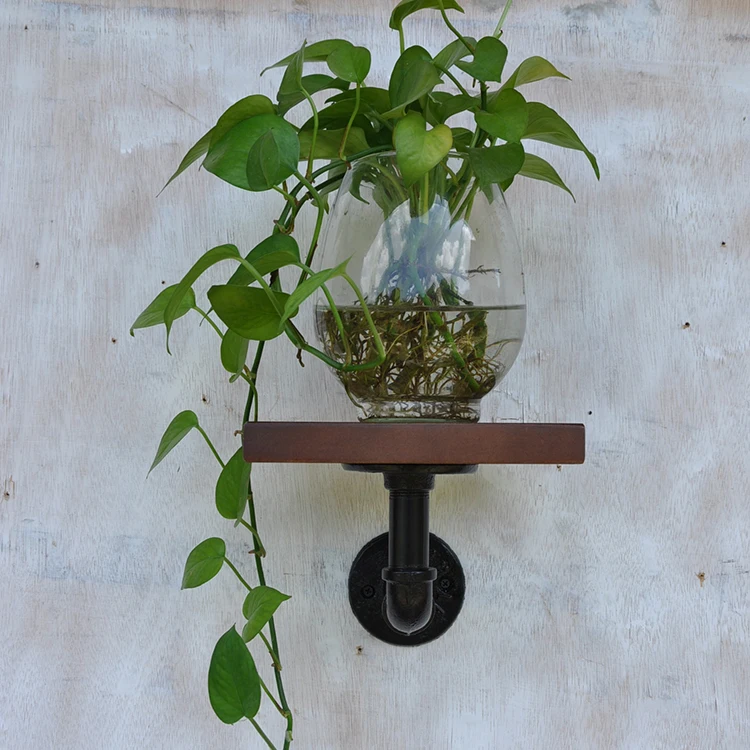 خمر نمط الحديد الصناعي الأنابيب رف الجدار شنقا الشماعات الرف الخشب غرفة المعيشة الأثاث خزانة