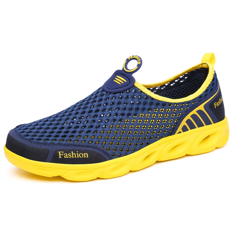

Summer sneakers Men Wading shoes Women Breathable Light Beach Shoes Flat Soft Outdoor Aqua Antislip Sport Footwear Size 36-45