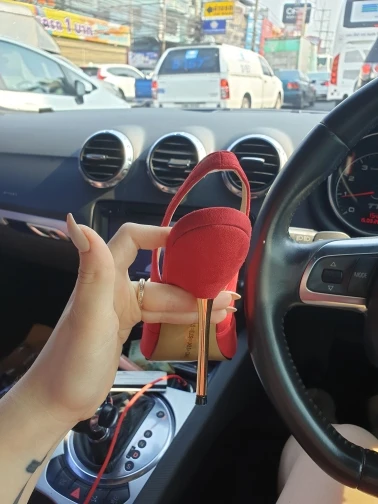 UTB86A8AqrnJXKJkSahGq6xhzFXat