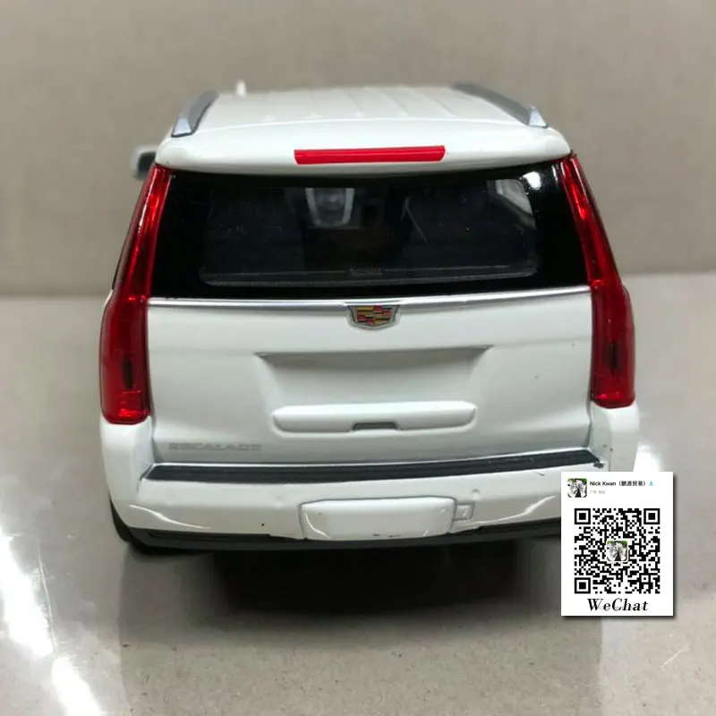 Cadillac Escalade SUV 2017 (15)