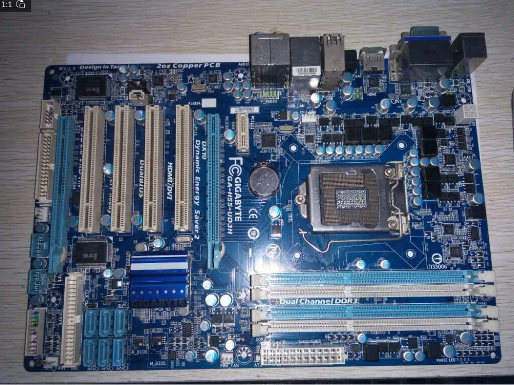 

Free shipping for GIGABYTE GA-H55-UD3H H55 1156 computer motherboard with integrated needle I3 530 I3 750 quad-core CPU package