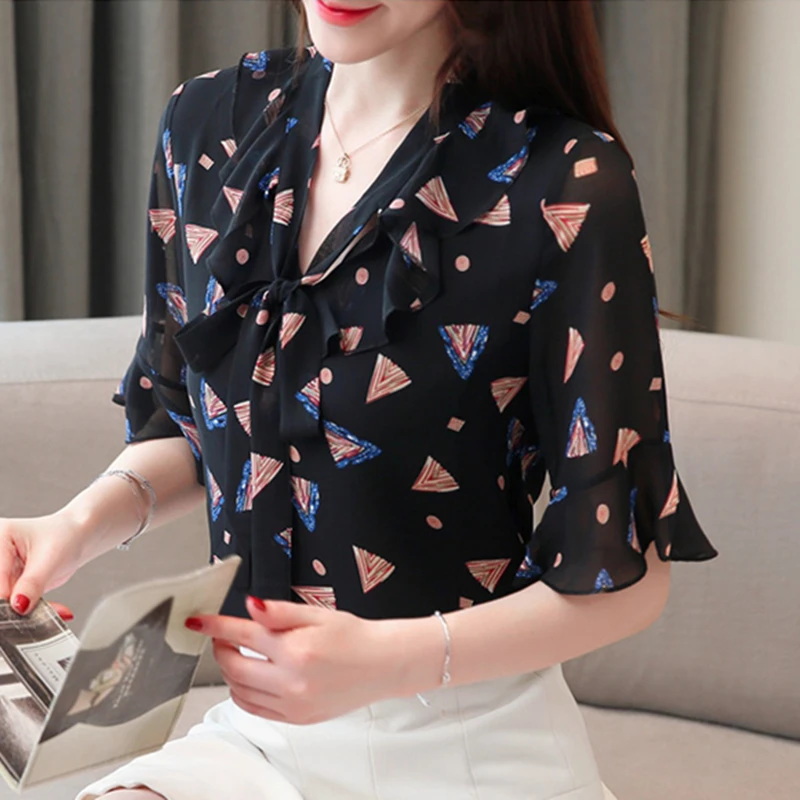 

Korean Fashion Chiffon Women Blouses Ruffles Flare Sleeve Black Women Shirts Plus Size XXL Blusas Femininas Elegante