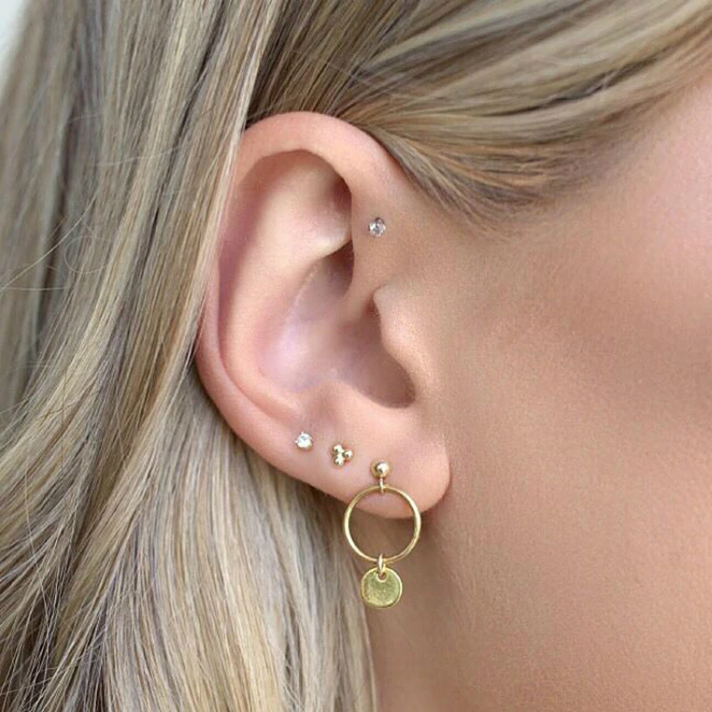 

4pcs/set Hot Trendy Gold Color Round Metal Pendant Wholesale Crystal Stud Earring for Women Statement Porous Earring Set Jewelry