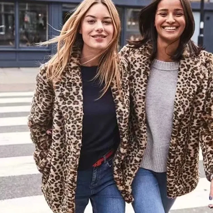 

Fashion Hot Women's Clothing Europe And America Ins Bloggers With The Same Paragraph Leopard Loose Lapels In The Long Plush Coat