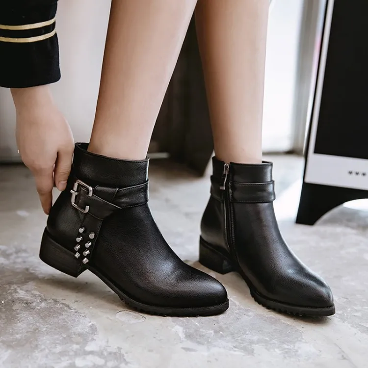 

Big Size 11 12 13 14 15 Fashionable British style round head low heel side pull willow nail short boots