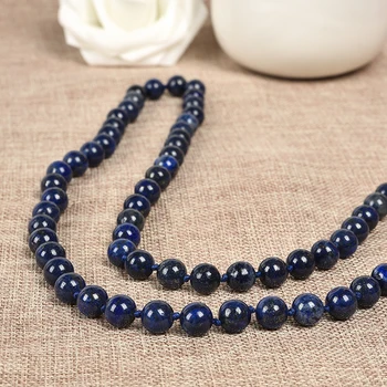 

The 10 mm Atmospheric color and Cool bead with gloss La pis necklace.A gift of Party