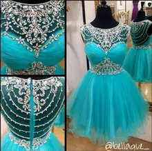 Teal Niedliche Junioren Kurzen Cocktail Party Kleider Wulstige Kristalle Knielangen Durchsichtig Zurück Prom Cocktailkleider Glitzernden