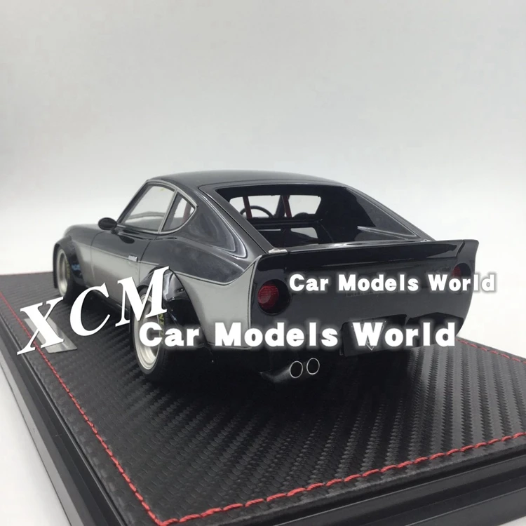 Полимерная модель автомобиля для IG-Model Fairlady Z(S30) 1:18(черный)+ маленький подарок