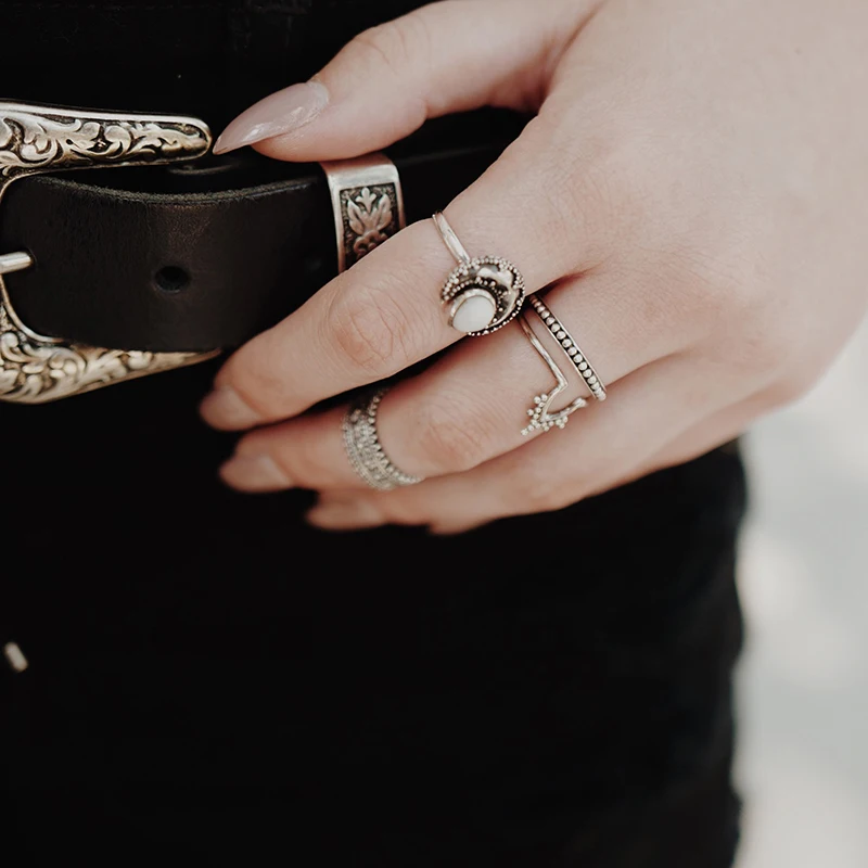 4PCS/Set Vintage Boho Women White Turquoise Silver Knuckle Ring Jewerly