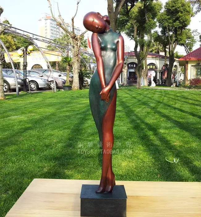 

Shanghai impression of a copper crafts Oriental female bronze statue boutique decor decoration nostalgic cheongsam