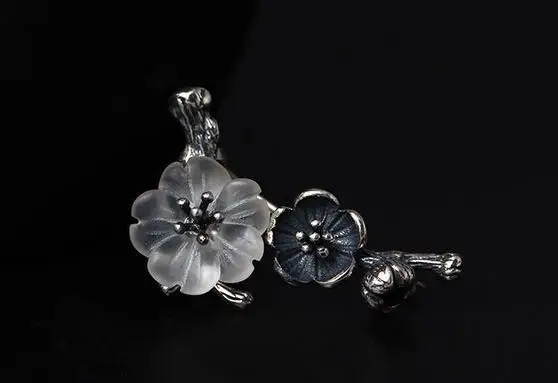 

S925 925 silver brooch Plum blossom vintage brooches 30*19MM