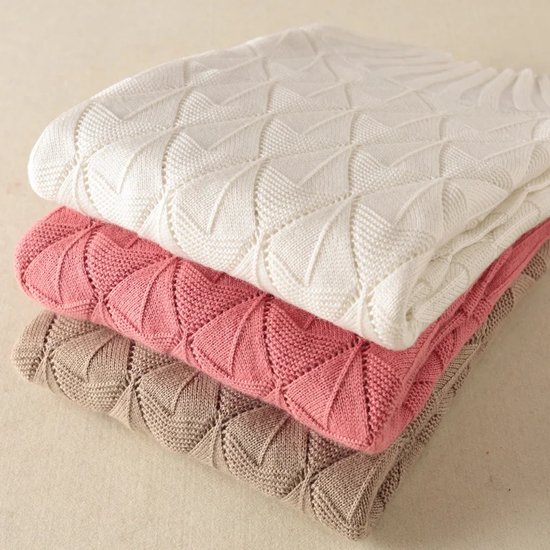 Autumn and winter new loose solid color cashmere sweater female half-high collar pullover knit bottoming shirt Autumn and winter new loose solid color cashmere sweater female half-high collar pullover knit bottoming shirt