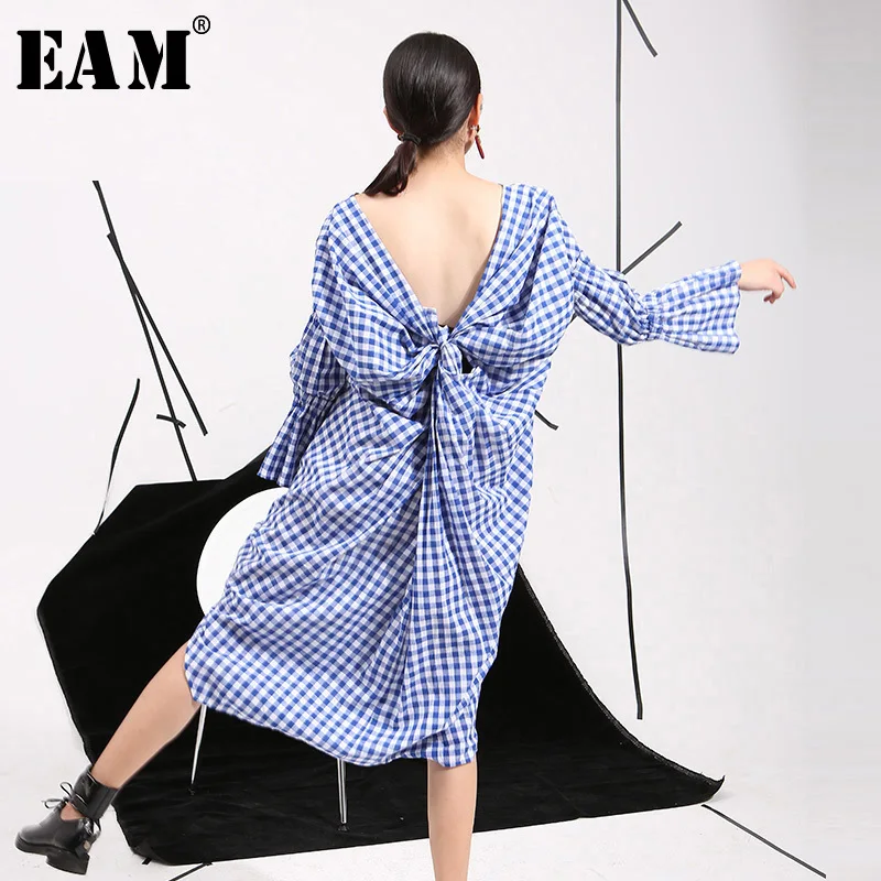 

[EAM] 2019 Spring Summer New Korean Temperament Hollow Back Design Plaid Split Personality Sweet Plaid Dress Wholesale 8315