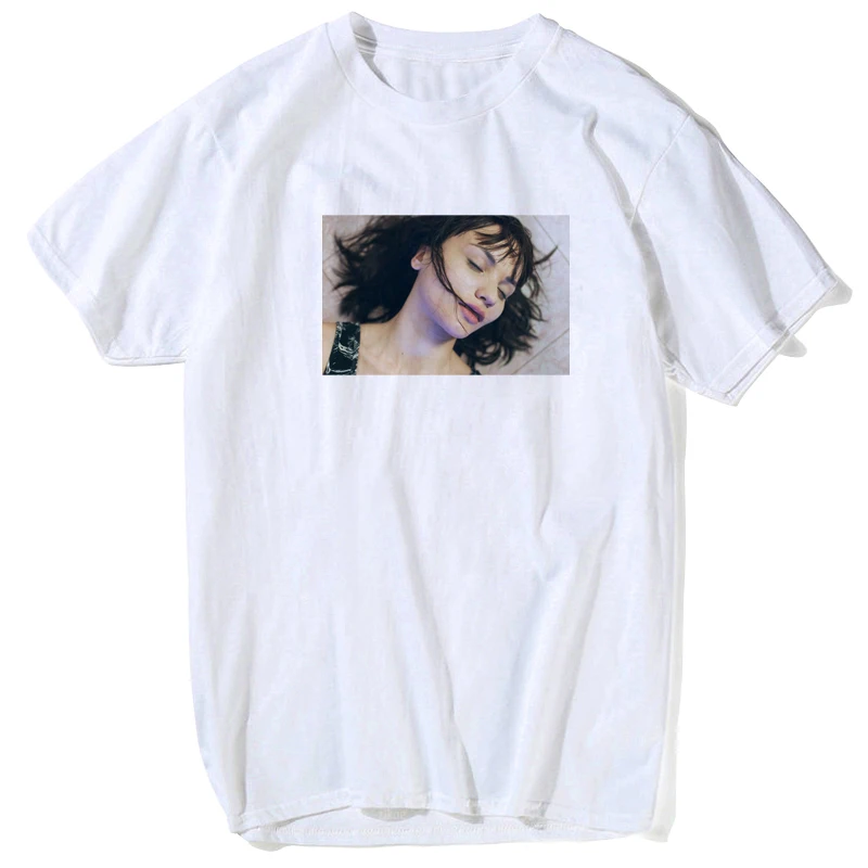 

2019 men men Virgin Mary Mia Wallace T shirt Men Pulp Fiction Classic Movie Poster T-shirt Male Quentin Tarantino Top Tees