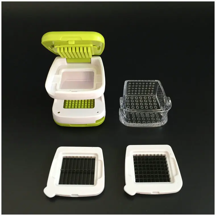 

Sweettreats Garlic Press Very Sharp Stainless Steel Blades, Inbuilt Clear Plastic Tray, Green